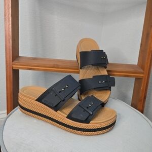 CROCS Women's Black and Brown Sandals